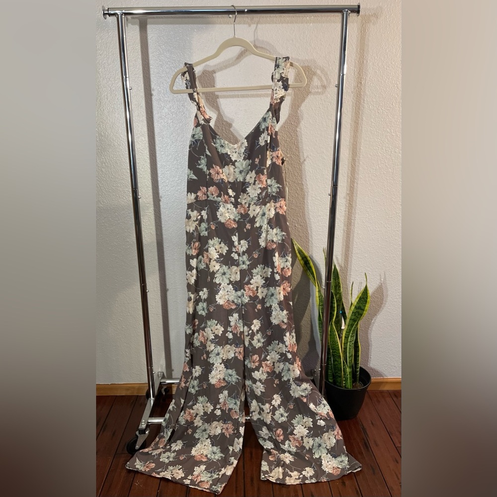 Leith ruffle strap jumpsuit XL, new with tags!